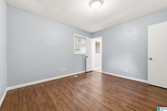 305 16TH COURT NW, Center Point, AL 35215