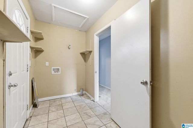 305 16TH COURT NW, Center Point, AL 35215