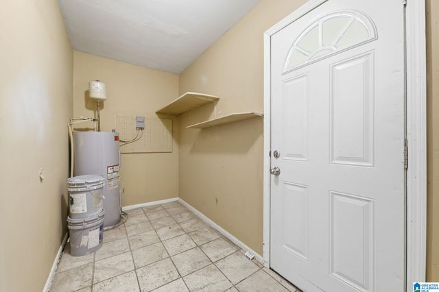 305 16TH COURT NW, Center Point, AL 35215
