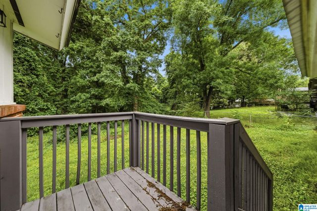 305 16TH COURT NW, Center Point, AL 35215