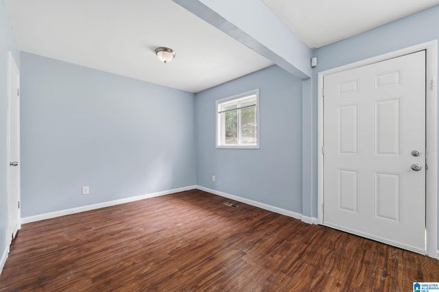 305 16TH COURT NW, Center Point, AL 35215