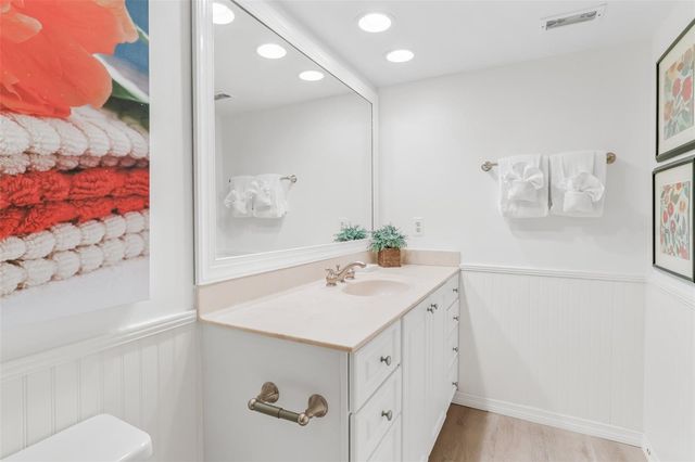 17334 GULF BOULEVARD 203, North Redington Beach, FL 33708