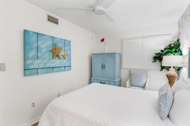 17334 GULF BOULEVARD 203, North Redington Beach, FL 33708