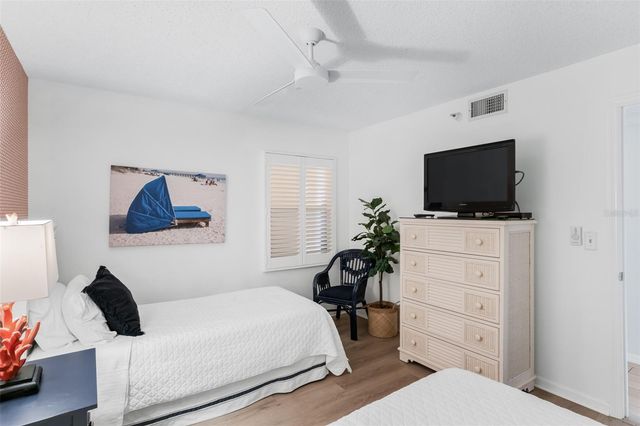 17334 GULF BOULEVARD 203, North Redington Beach, FL 33708
