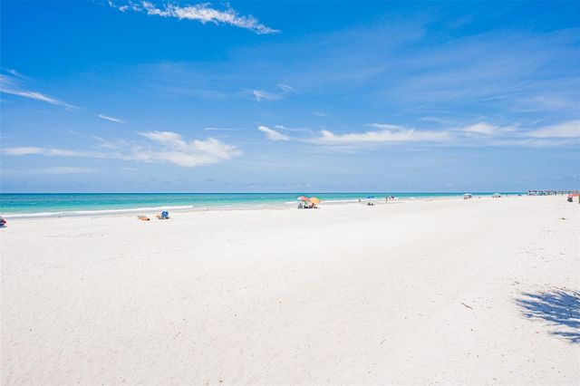 17334 GULF BOULEVARD 203, North Redington Beach, FL 33708