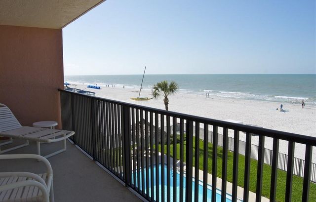 17334 GULF BOULEVARD 203, North Redington Beach, FL 33708