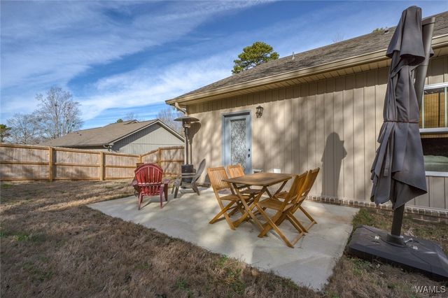 2437 21st E, Tuscaloosa, AL 35404