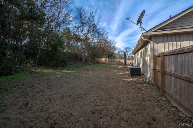 2437 21st E, Tuscaloosa, AL 35404