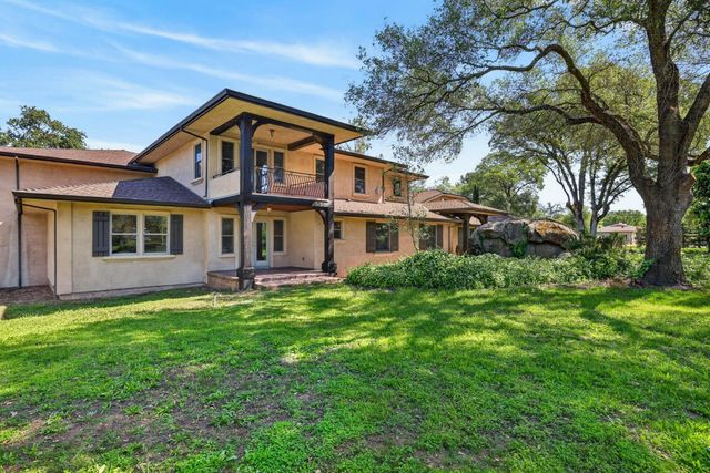 7021 Horseshoe Bar Rd, Loomis, CA 95650