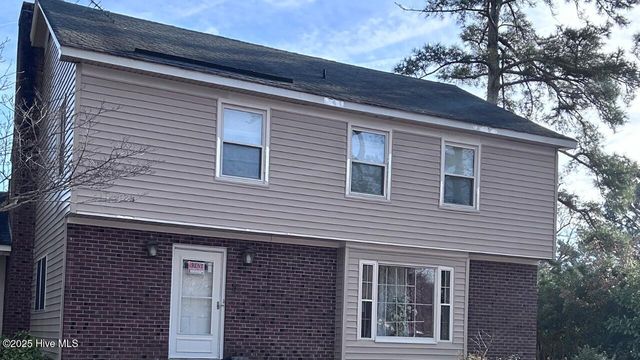 204 Whittington Circle, Greenville, NC 27834