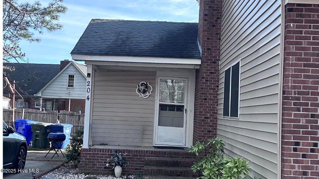 204 Whittington Circle, Greenville, NC 27834