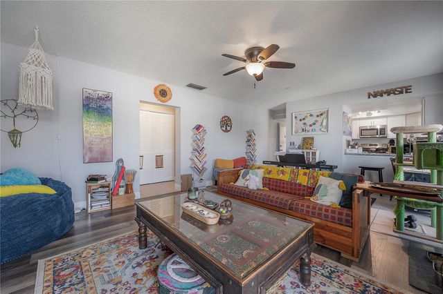 8812 BAY POINTE DRIVE D202, Tampa, FL 33615