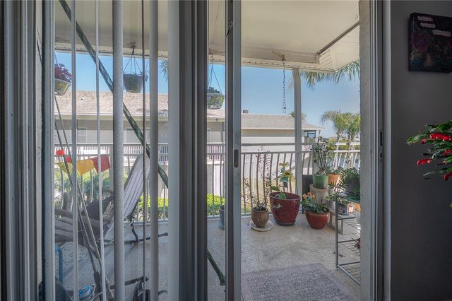 8812 BAY POINTE DRIVE D202, Tampa, FL 33615