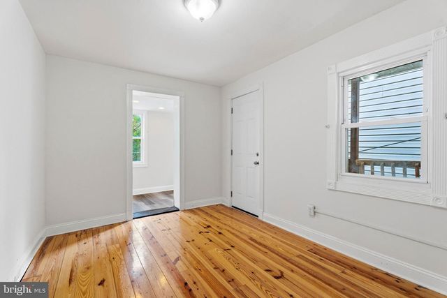 877 W LOMBARD ST, Baltimore, MD 21201