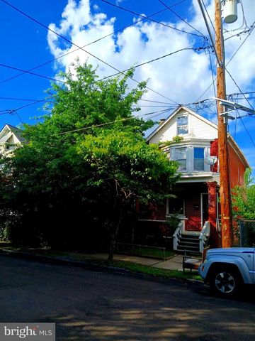 224 GARFIELD AVE, Trenton, NJ 08629