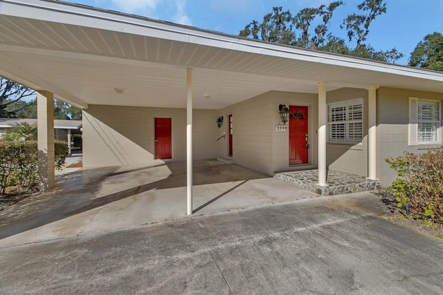 2240 N CLARA AVENUE, Deland, FL 32720