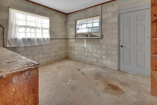 2240 N CLARA AVENUE, Deland, FL 32720