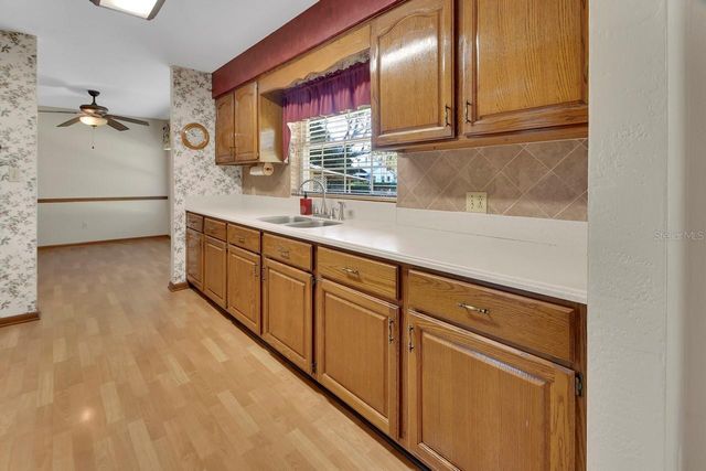 2240 N CLARA AVENUE, Deland, FL 32720