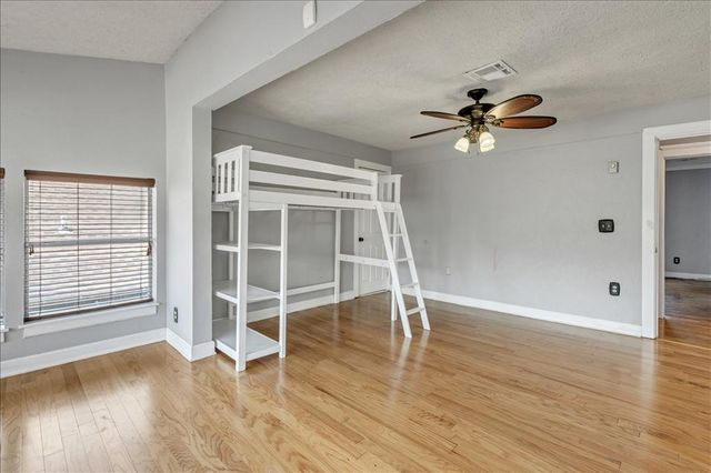 904 NW 19th Street, Oklahoma City, OK 73106