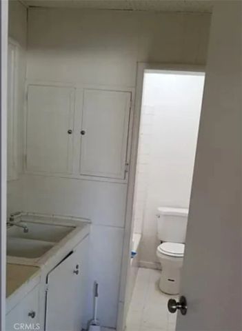 322 W Phillips, Ontario, CA 91762