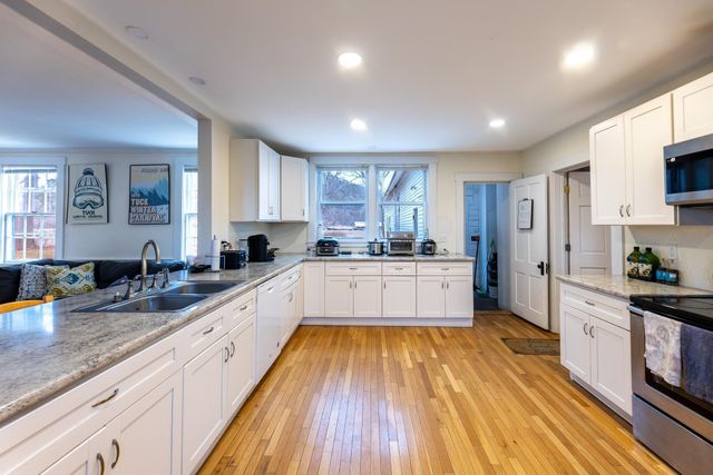 299 Farrell Farm Road, Norwich, VT 05055