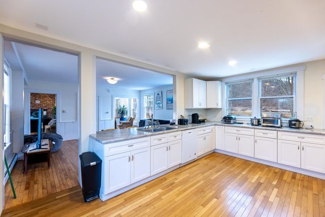 299 Farrell Farm Road, Norwich, VT 05055