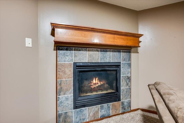 241 S Stoneridge St, Valley Center, KS 67147