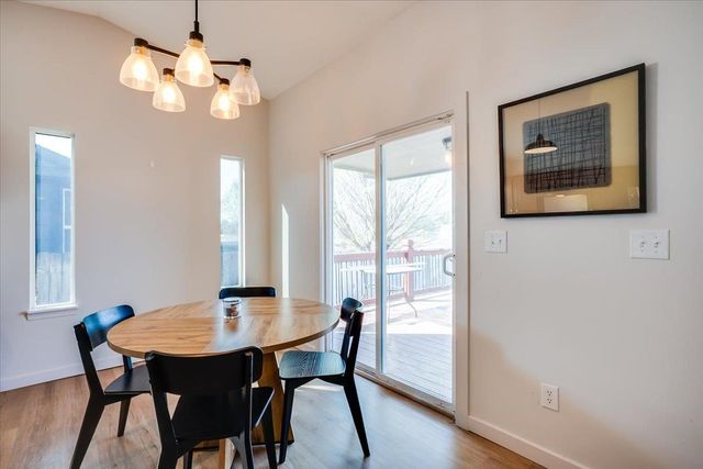 241 S Stoneridge St, Valley Center, KS 67147