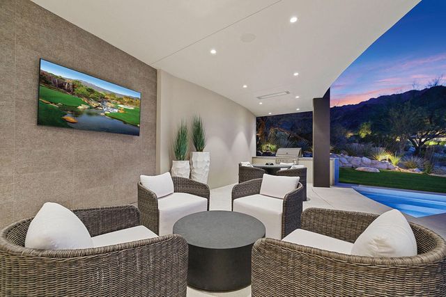 173 Tamit Place, Palm Desert, CA 92260