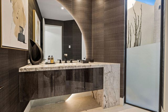 173 Tamit Place, Palm Desert, CA 92260