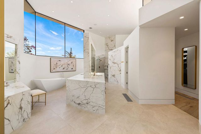 173 Tamit Place, Palm Desert, CA 92260