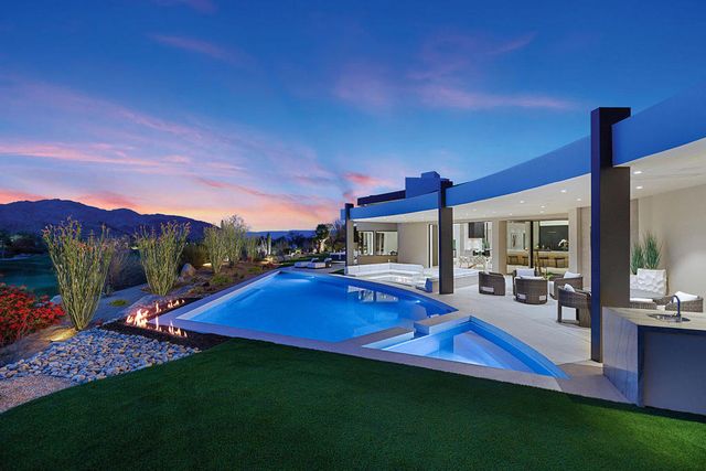 173 Tamit Place, Palm Desert, CA 92260