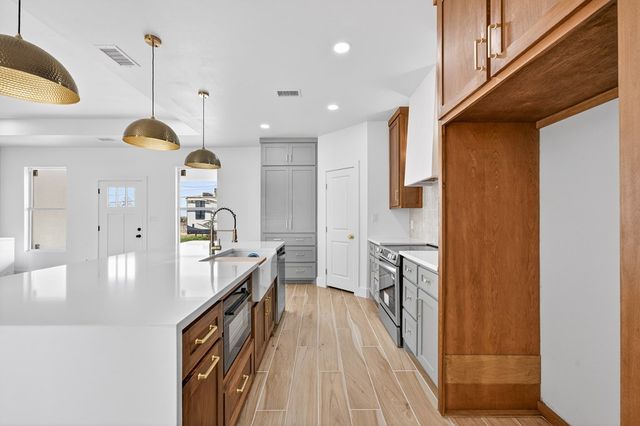 12347 W Everett St, Odessa, TX 79764