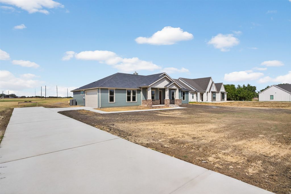 181 CHISHOLM Trail, Waxahachie, TX 75165 — photo 4