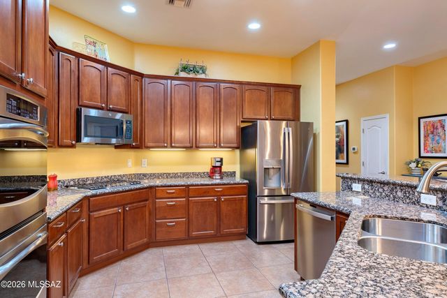 198 E Brearley Drive, Oro Valley, AZ 85737