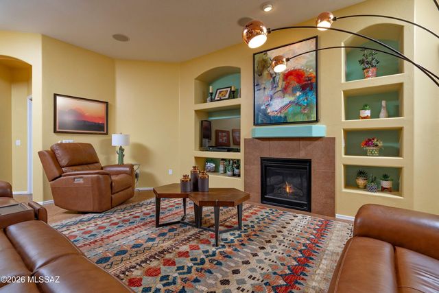 198 E Brearley Drive, Oro Valley, AZ 85737