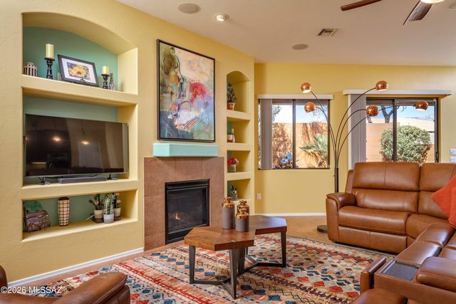 198 E Brearley Drive, Oro Valley, AZ 85737