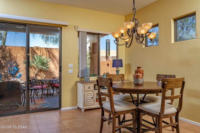 198 E Brearley Drive, Oro Valley, AZ 85737