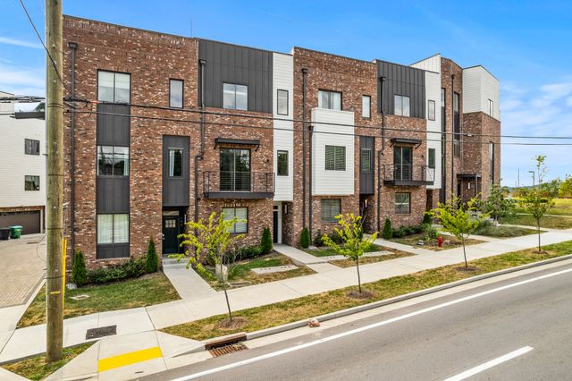 500 W Trinity Ln, Nashville, TN 37207