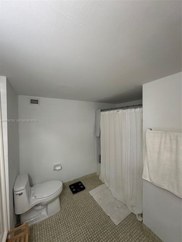 7928 West Dr 504, North Bay Village, FL 33141