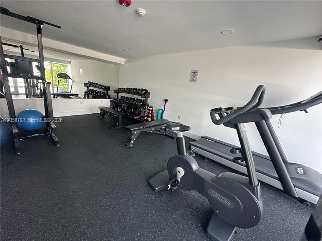 7928 West Dr 504, North Bay Village, FL 33141