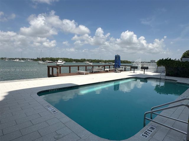 7928 West Dr 504, North Bay Village, FL 33141