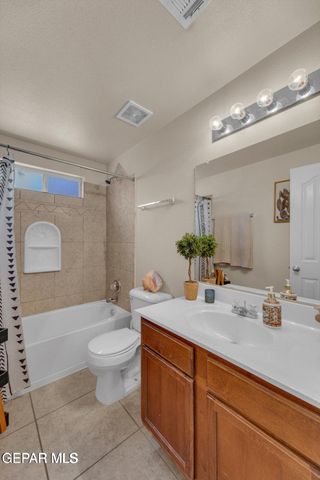 14209 Trigger Rock Lane, El Paso, TX 79938