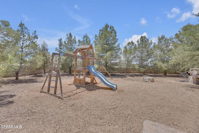 14209 Trigger Rock Lane, El Paso, TX 79938