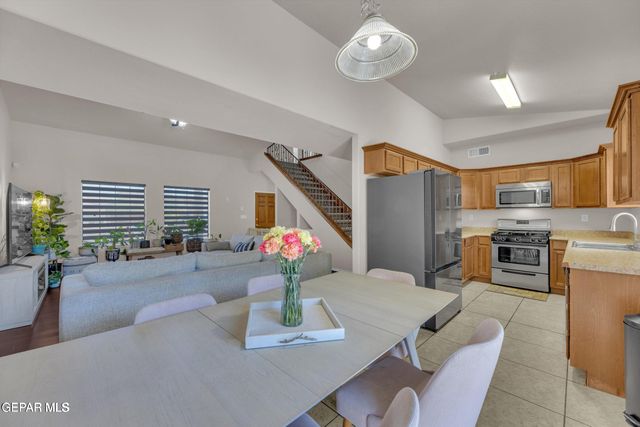 14209 Trigger Rock Lane, El Paso, TX 79938