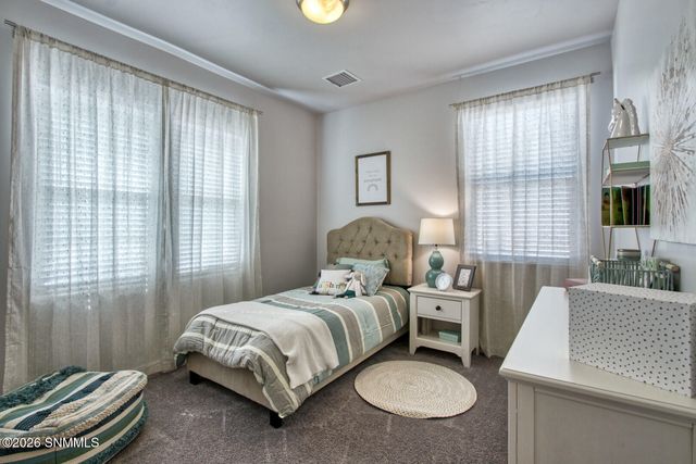 3427 Masterpiece Street, Las Cruces, NM 88012