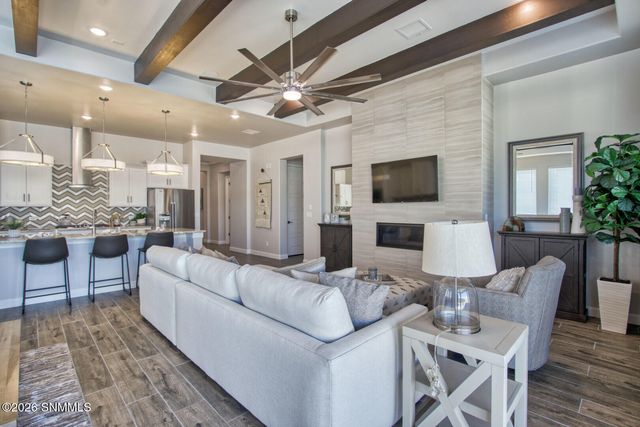 3427 Masterpiece Street, Las Cruces, NM 88012