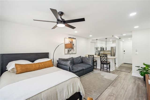2479 Peachtree Road NE 612, Atlanta, GA 30305
