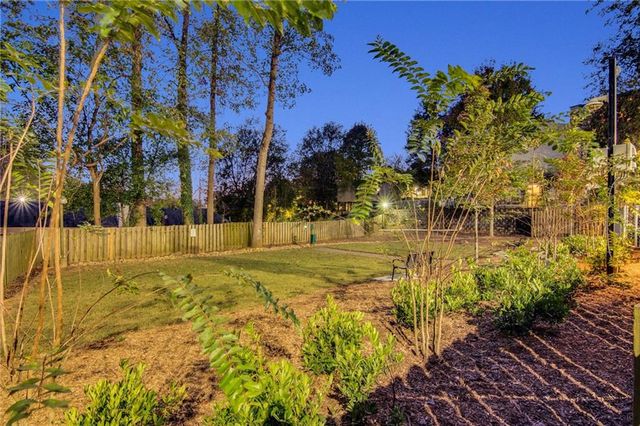 2479 Peachtree Road NE 612, Atlanta, GA 30305