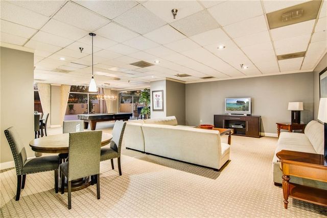 2479 Peachtree Road NE 612, Atlanta, GA 30305